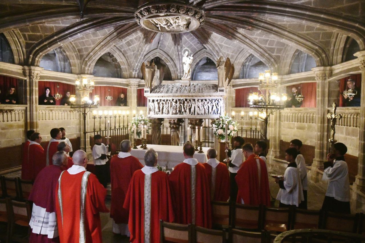 La Catedral de Barcelona celebra Santa Eulàlia amb una jornada de portes obertes i l’espectacle de dansa ‘Eulàlia’